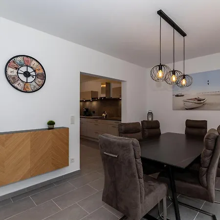 Stangenberg Bucht Wischuer